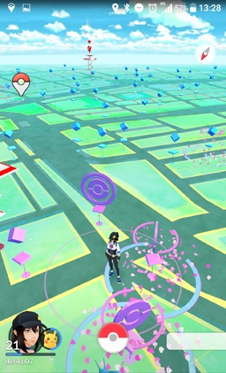 《Pokémon GO》野外探索、捕捉宝可梦与宝可补给站实机界面
