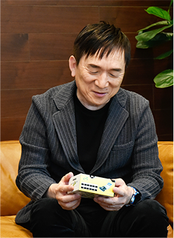 宝可梦卡牌e（Card-e）与《宝可梦乐园Wii》：连接实体与数字世界的先驱尝试
