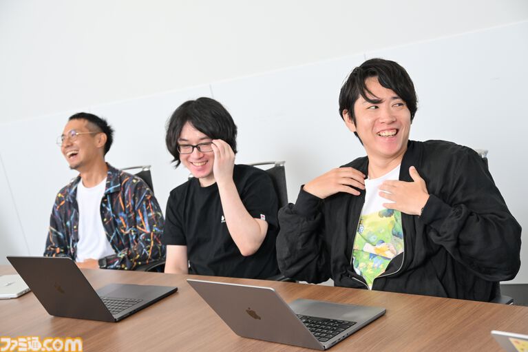 株式会社宝可梦 COO 宇都宫崇人与 SELECT BUTTON 核心主创圆桌合影