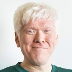 Nintendo Wiki (Fandom) File:Keiichi_Maezawa.jpg